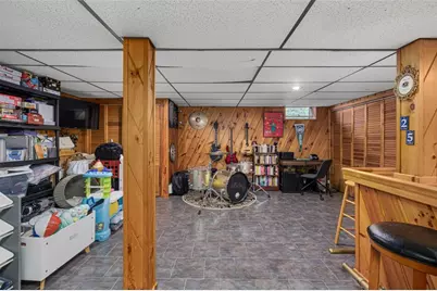 25 Farm Street, Cranston, RI 02920 - Photo 31