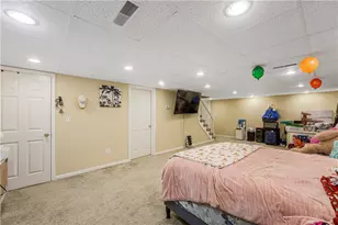 115 Castle Rock Rd, Warwick, RI 02886 - Photo 29