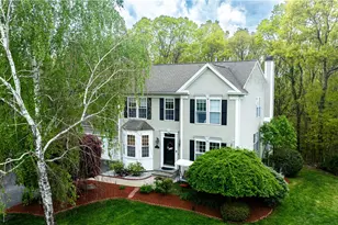 115 Castle Rock Rd, Warwick, RI 02886 - Photo 3
