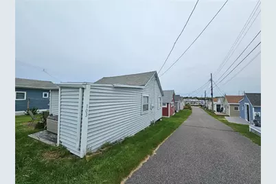 854 Matunuck Beach Road, South Kingstown, RI 02879 - Photo 25