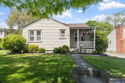 62 Gardiner Avenue, East Providence, RI 02914 - Photo 1