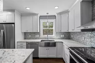 78 Harbor Ridge Ln, Tiverton, RI 02878 - Photo 7
