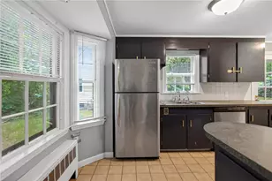 64 White Birch Rd, Cranston, RI 02920 - Photo 19