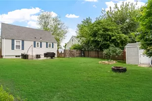 162 Thatcher St, East Providence, RI 02916 - Photo 27