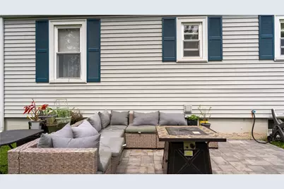 162 Thatcher Street, East Providence, RI 02916 - Photo 25