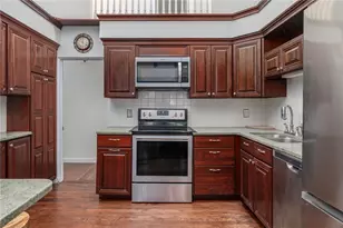 84 Hickory Dr, East Greenwich, RI 02818 - Photo 7