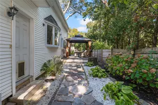 84 Hickory Dr, East Greenwich, RI 02818 - Photo 43