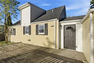 61 Rose Hill Dr, Cranston, RI 02920 - Photo 35
