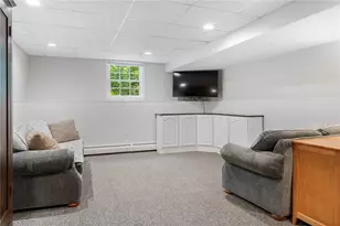91 Woodridge Dr, North Kingstown, RI 02874 - Photo 43