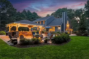 91 Woodridge Dr, North Kingstown, RI 02874 - Photo 3