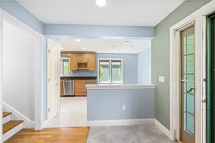 27 Shadow Farm Way Way, South Kingstown, RI 02879 - Photo 5