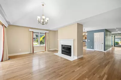 27 Shadow Farm Way Way, South Kingstown, RI 02879 - Photo 13