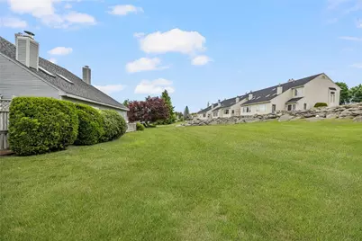 95 Nipmuc Trail #B, North Providence, RI 02904 - Photo 11