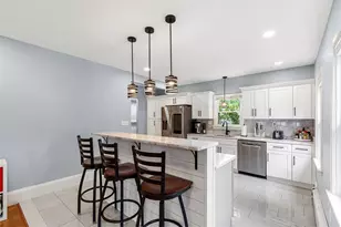 70 Tucker Ave, Cranston, RI 02905 - Photo 17