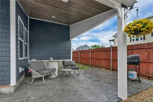 170 Quarry St, East Providence, RI 02914 - Photo 29
