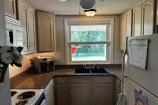 40 Kingsland Ct Ct, Charlestown, RI 02813 - Photo 9
