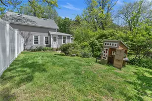 19 Hardwick St, Cumberland, RI 02864 - Photo 27
