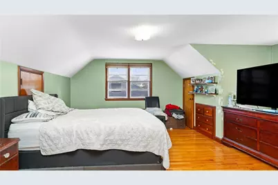 77 Minto Street, Providence, RI 02908 - Photo 15