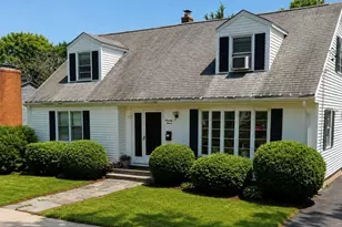 77 Minto St, Providence, RI 02908 - Photo 3