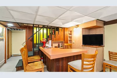 77 Minto Street, Providence, RI 02908 - Photo 27