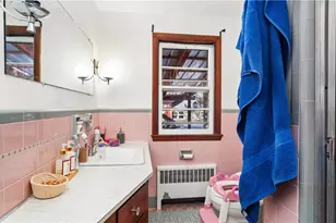 77 Minto St, Providence, RI 02908 - Photo 23