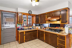 77 Minto St, Providence, RI 02908 - Photo 19