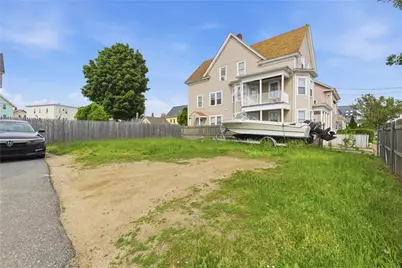 46 Lilac Street, Pawtucket, RI 02860 - Photo 21
