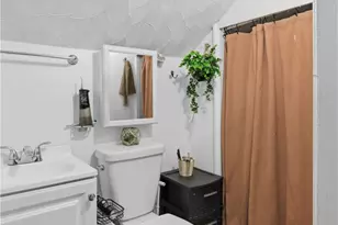 46 Lilac St, Pawtucket, RI 02860 - Photo 19