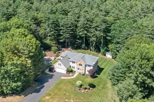 5 Weymouth Ln, Coventry, RI 02816 - Photo 3