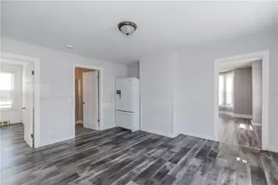 150 N Bend St, Pawtucket, RI 02860 - Photo 5