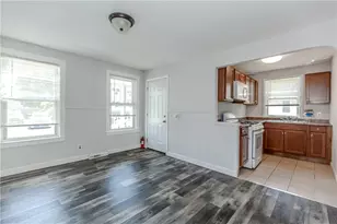150 N Bend St, Pawtucket, RI 02860 - Photo 7