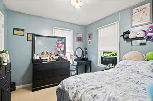 221 Early St, Providence, RI 02907 - Photo 9