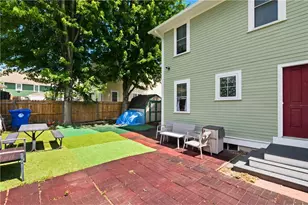 221 Early St, Providence, RI 02907 - Photo 23