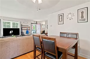 221 Early St, Providence, RI 02907 - Photo 15