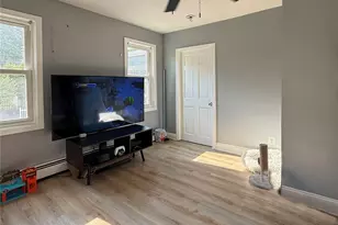 77 Julian St, Providence, RI 02909 - Photo 17