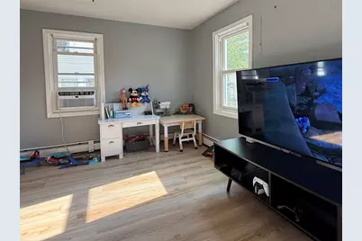 77 Julian Street, Providence, RI 02909 - Photo 9