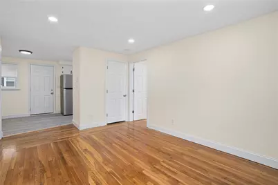 370 Montgomery Avenue, Cranston, RI 02905 - Photo 7