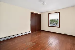 370 Montgomery Ave, Cranston, RI 02905 - Photo 31