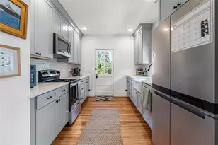 4 Findlay Pl, Newport, RI 02840 - Photo 15