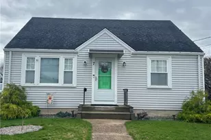 7 Bella Ave, Pawtucket, RI 02861 - Photo 1