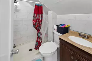 8 Arlington Ave, Cranston, RI 02920 - Photo 13