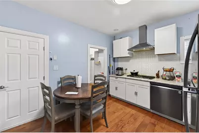 8 Arlington Avenue, Cranston, RI 02920 - Photo 5
