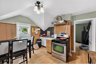 8 Arlington Avenue, Cranston, RI 02920 - Photo 11