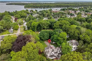 204 Spencer Ave, Warwick, RI 02818 - Photo 5
