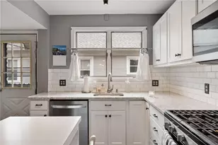 63 Tucker St, Lincoln, RI 02865 - Photo 9