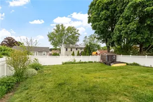 63 Tucker St, Lincoln, RI 02865 - Photo 5