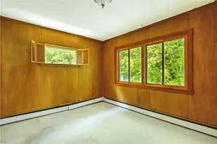 25 Brookway Rd, Providence, RI 02906 - Photo 21