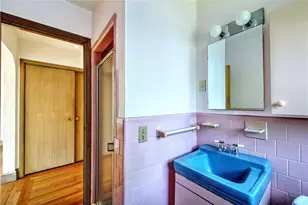 25 Brookway Rd, Providence, RI 02906 - Photo 17
