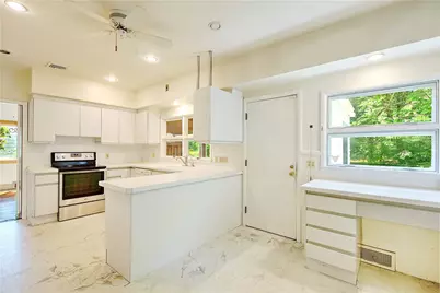 25 Brookway Road, Providence, RI 02906 - Photo 13