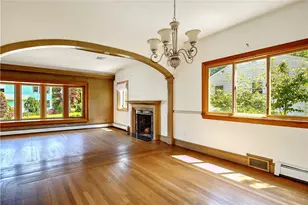25 Brookway Rd, Providence, RI 02906 - Photo 9